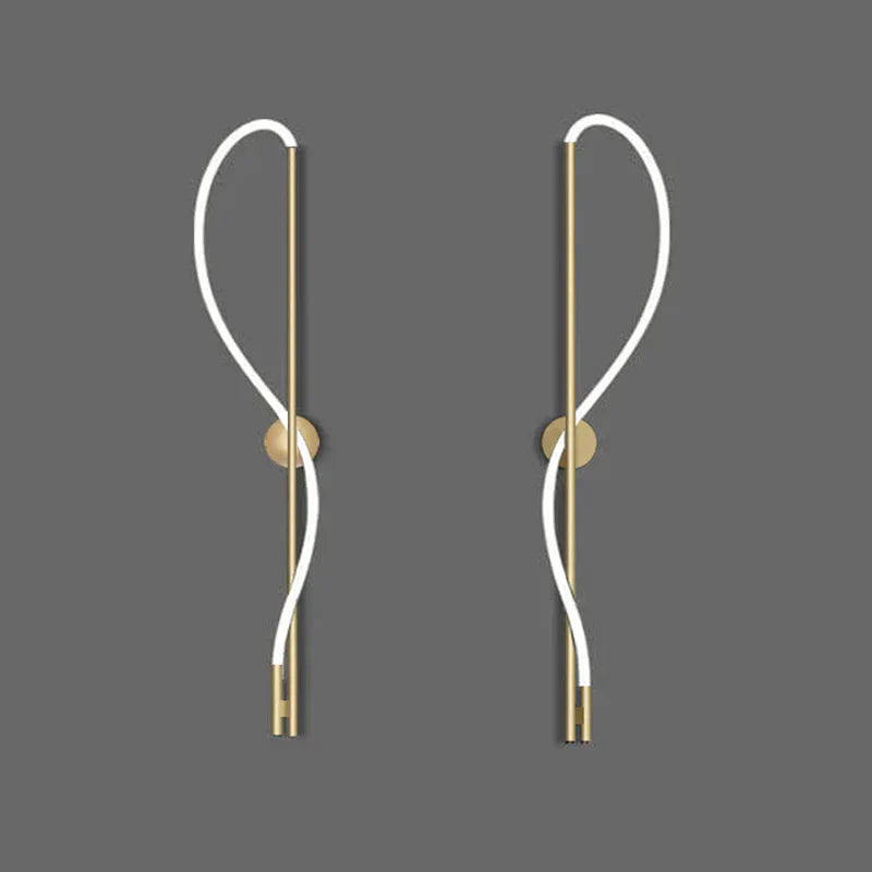 Leto Wall Lamp