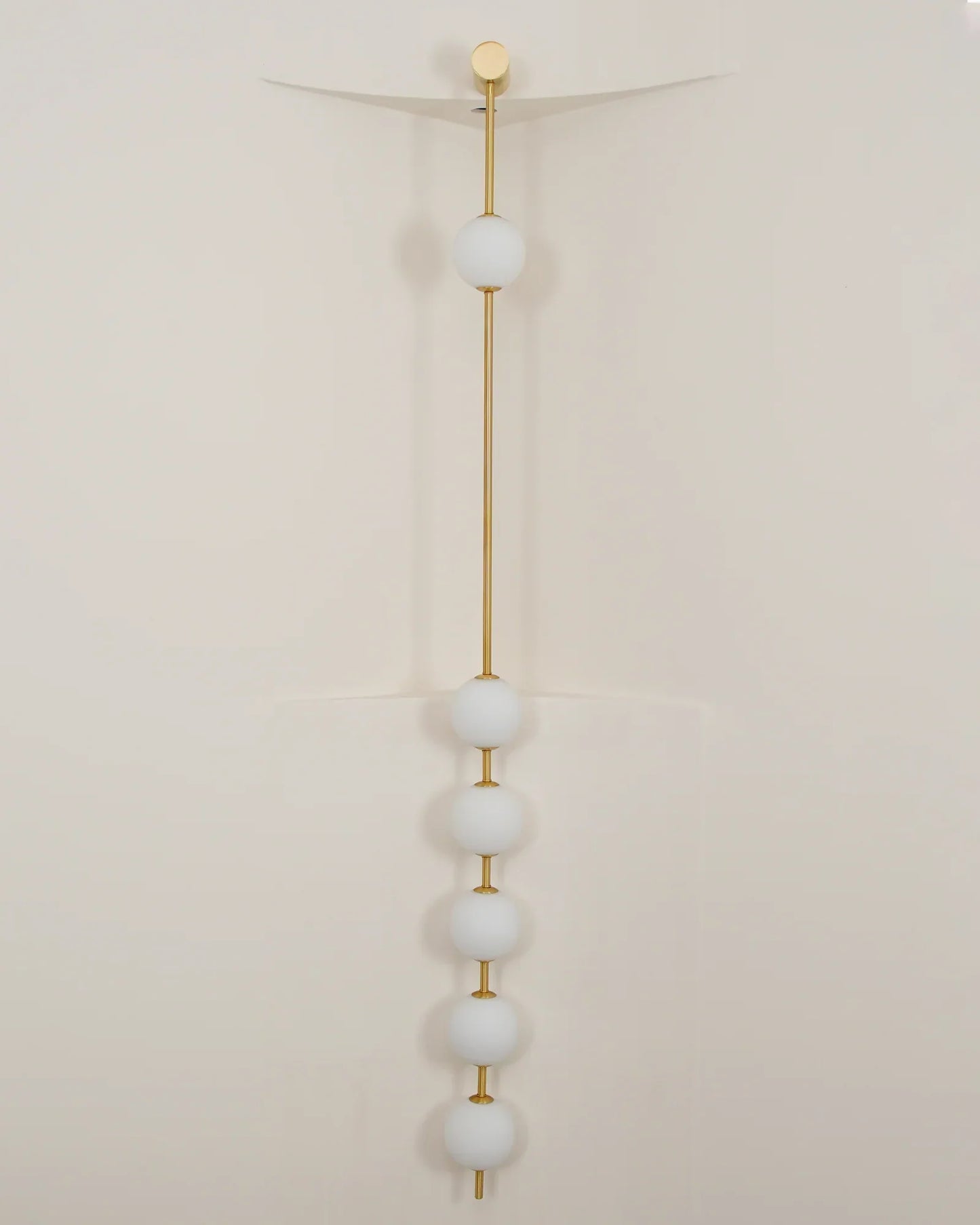 Vertical Balls Wall Lamp