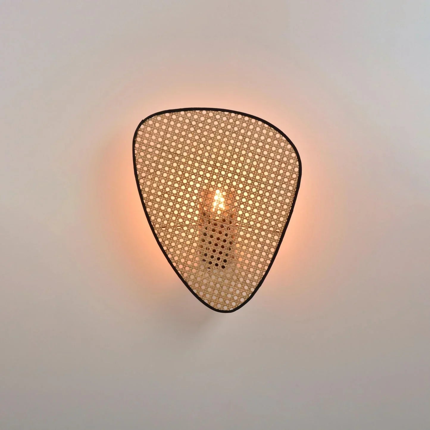 Screen Cannage Wall Lamp
