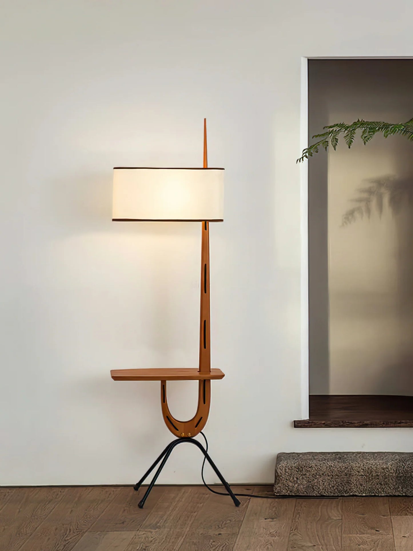 Rispal Giraffe Floor Lamp