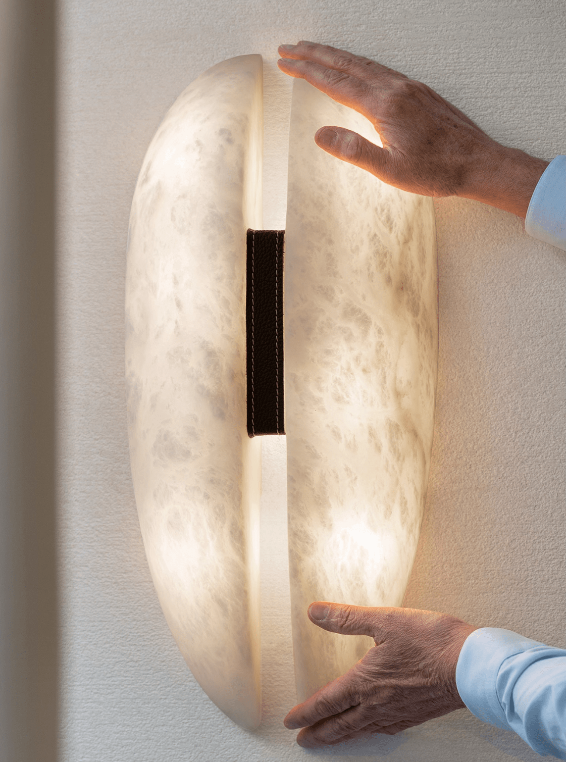 Alabaster Veil Wall Sconce