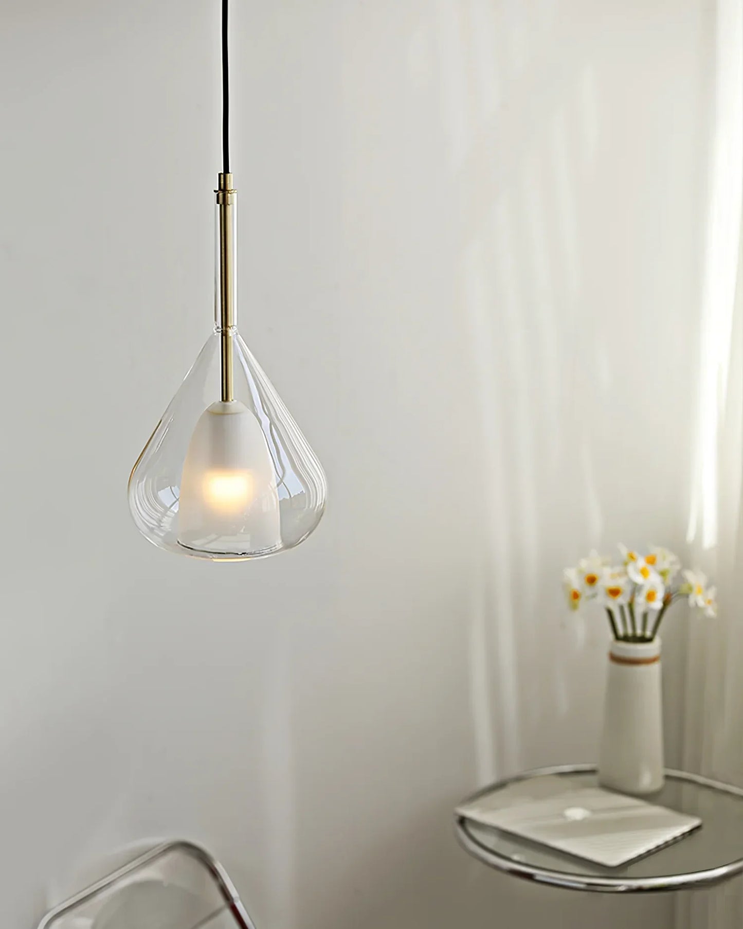 Lila Pendant Lamp