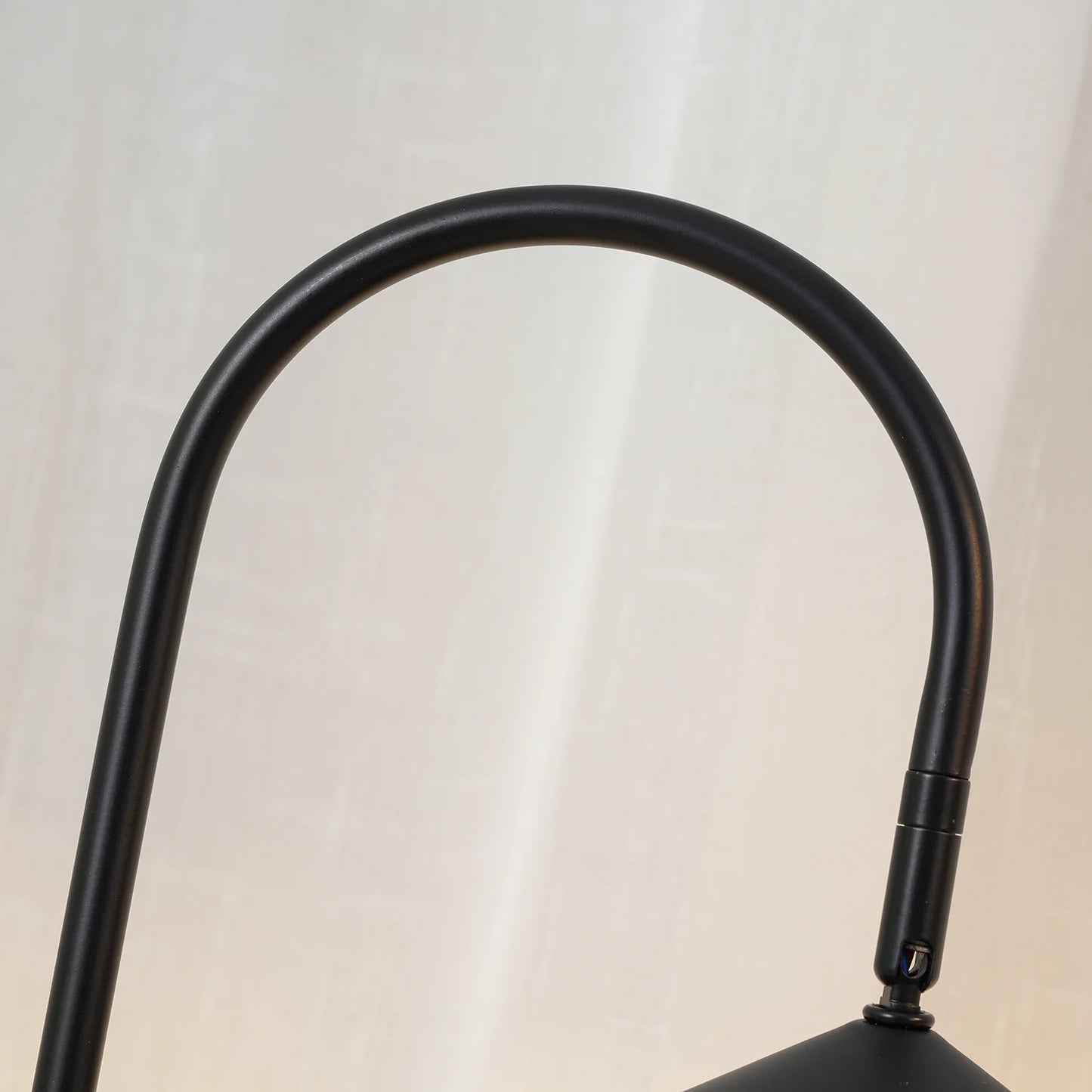 Mono Table Lamp