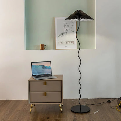 Wiggly Pleated Floor Lamp