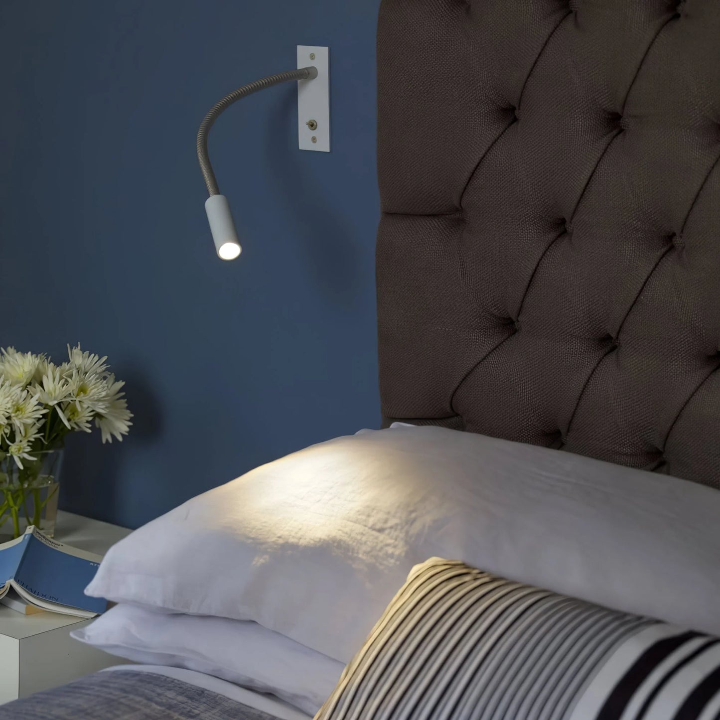 Art Deco Linear LED Wall Light