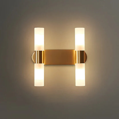 Barton Wall Lamp