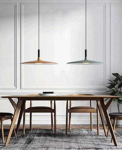 Aplomb Large Pendant Light