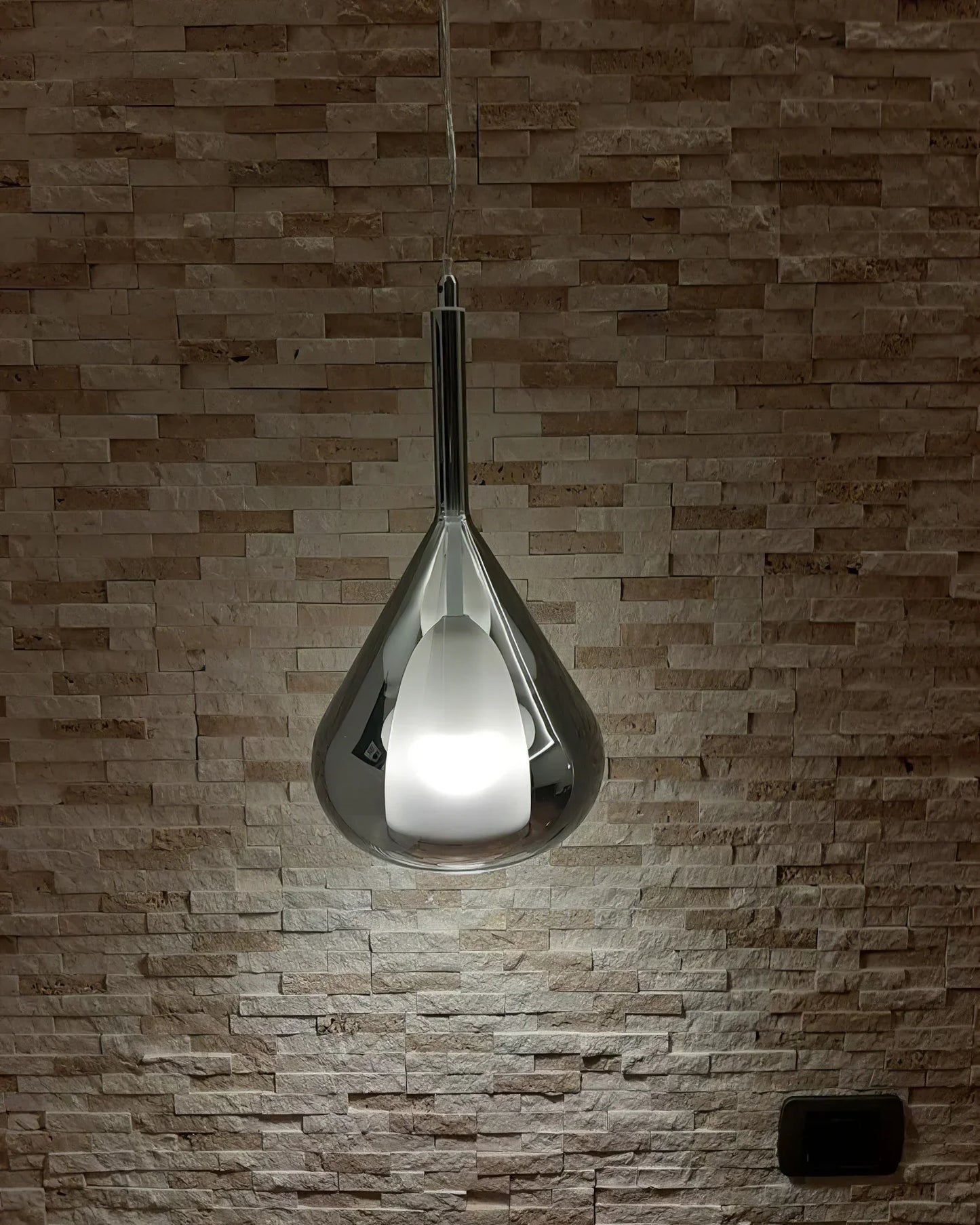 Lila Pendant Lamp