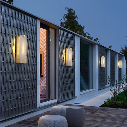 Roux Wall Lamp