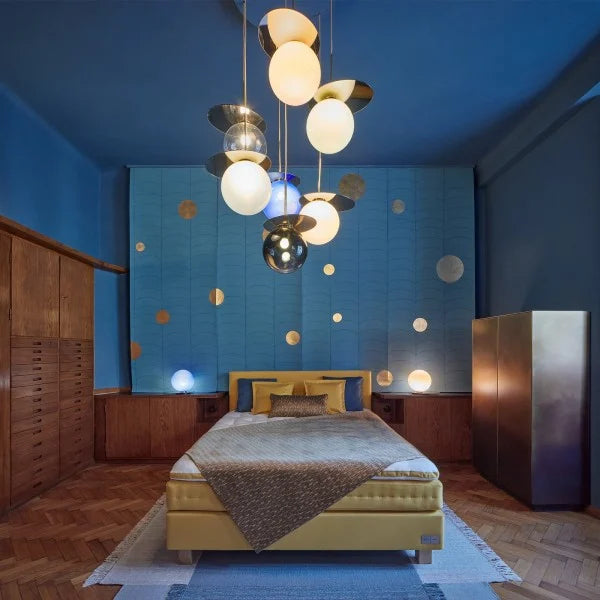 Umbra Pendant light