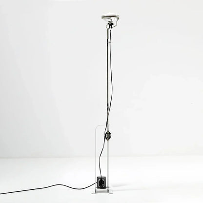 Toio Floor Lamp