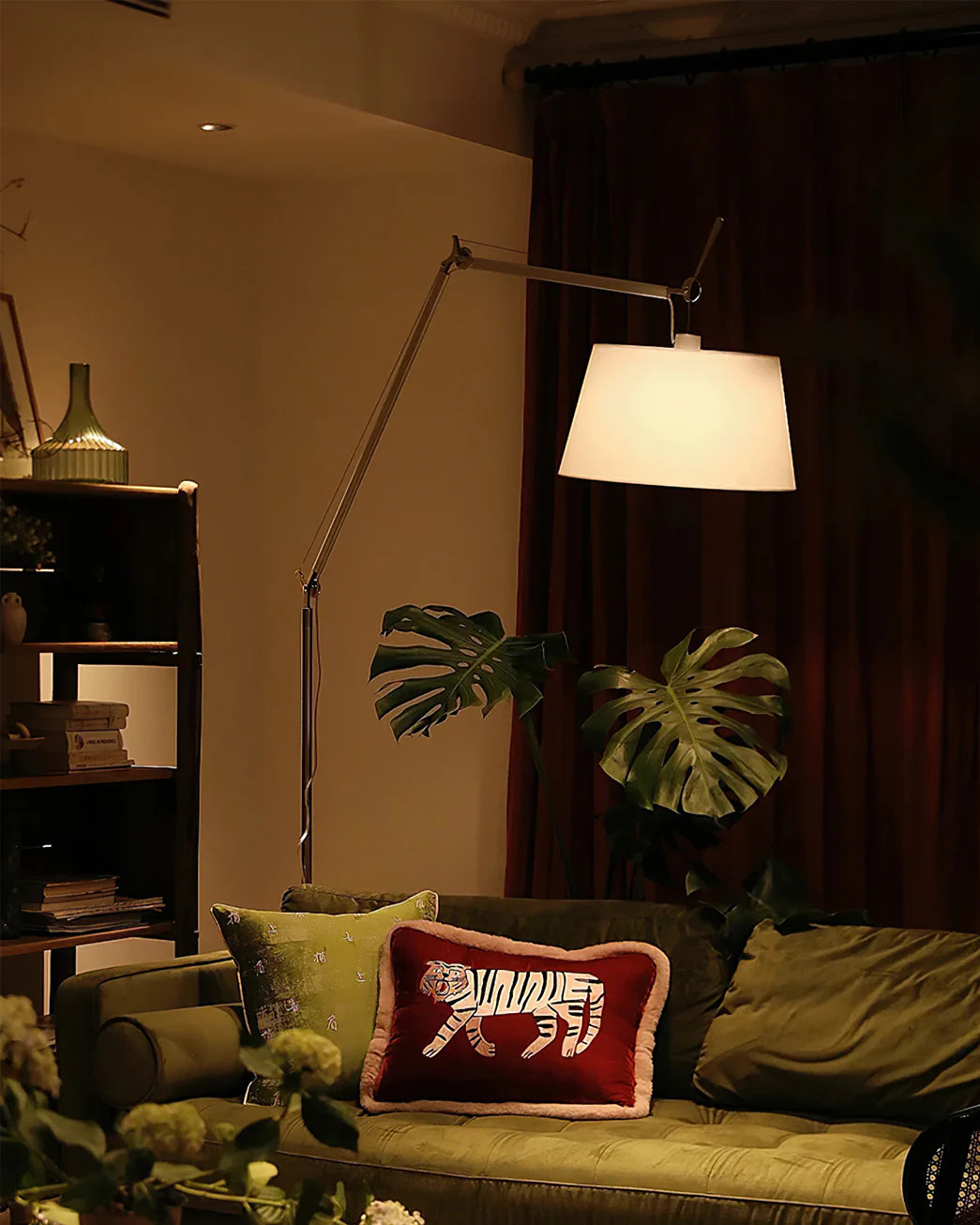 Modern Classic Floor Lamp