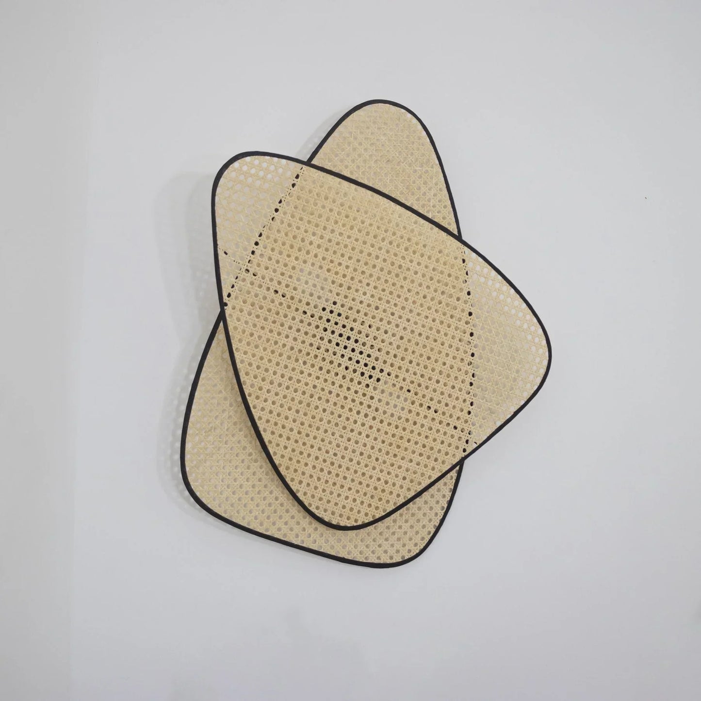 Screen Cannage Wall Lamp