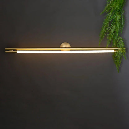 Leto Wall Lamp