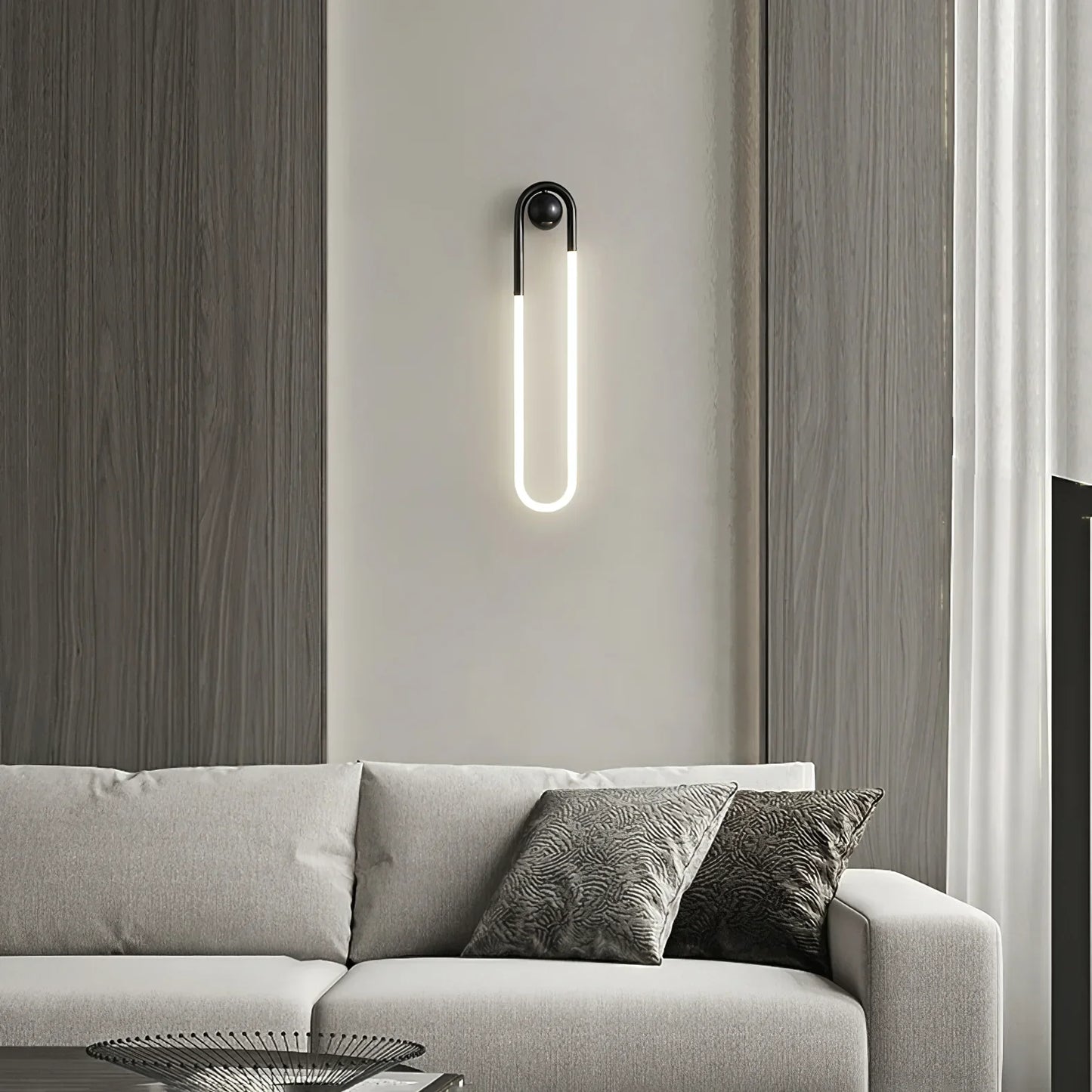 Rudi Loop Wall Lamp looped silhouette detail