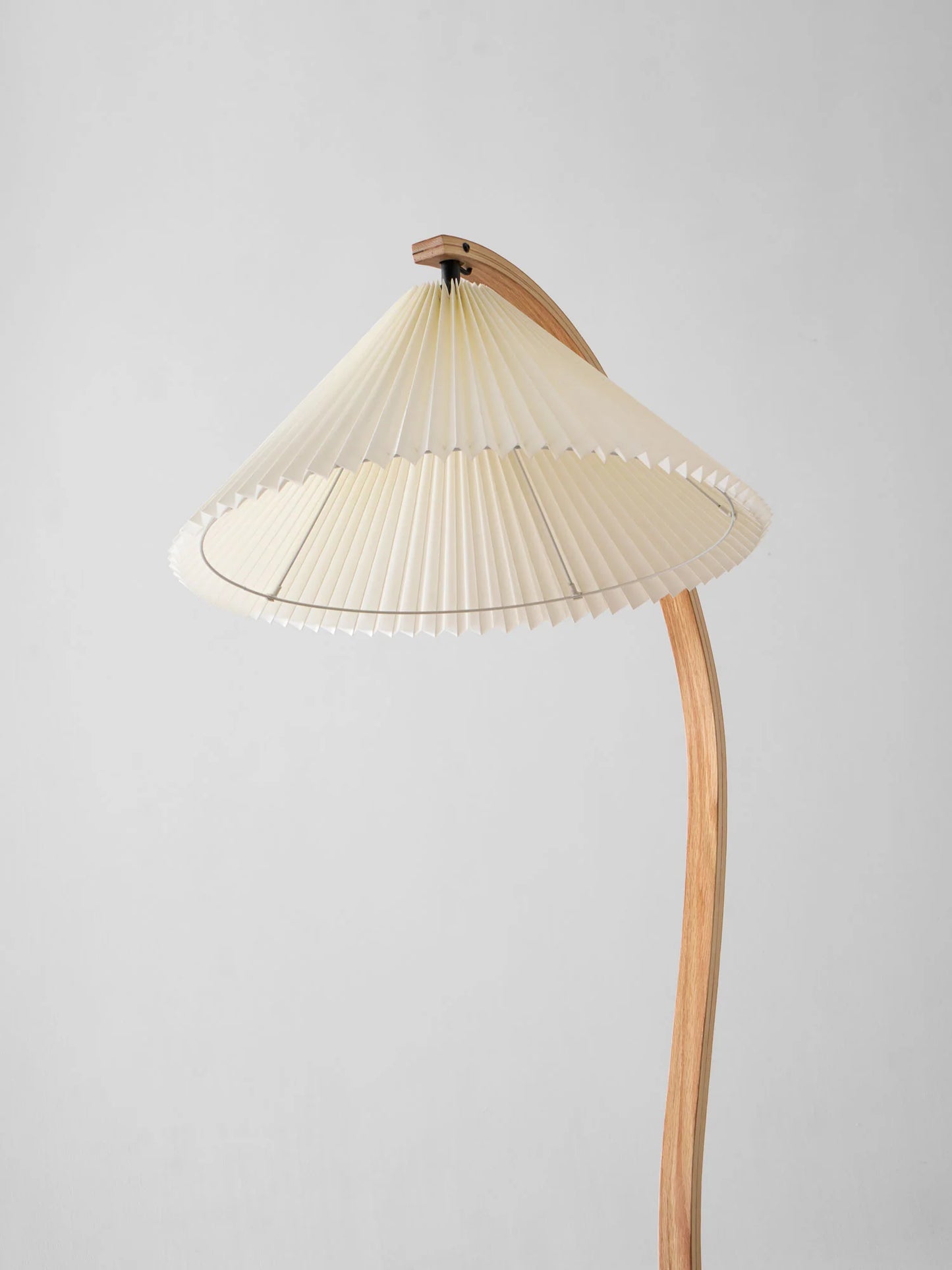 Caprani Wooden Floor Lamp