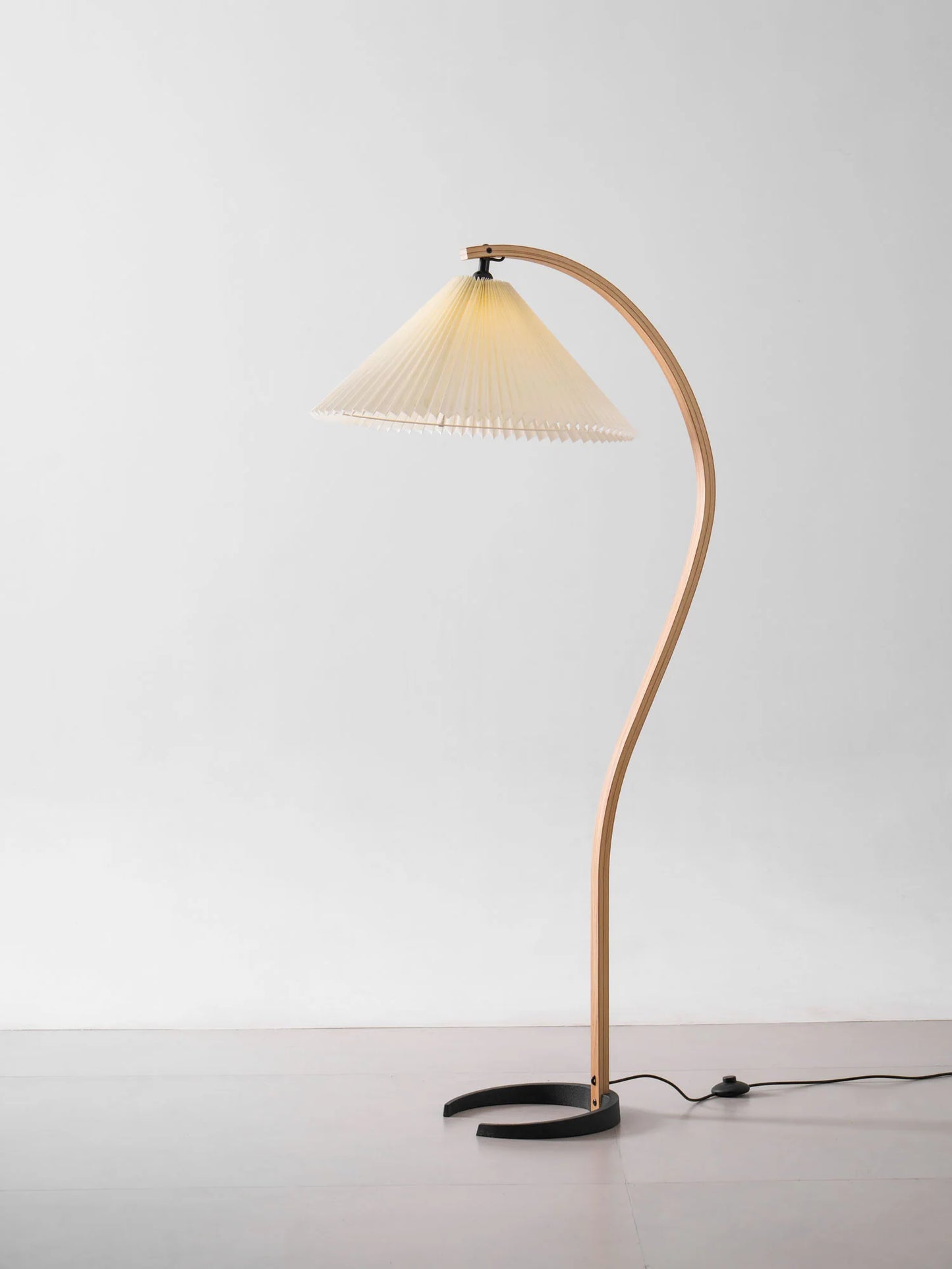 Caprani Wooden Floor Lamp
