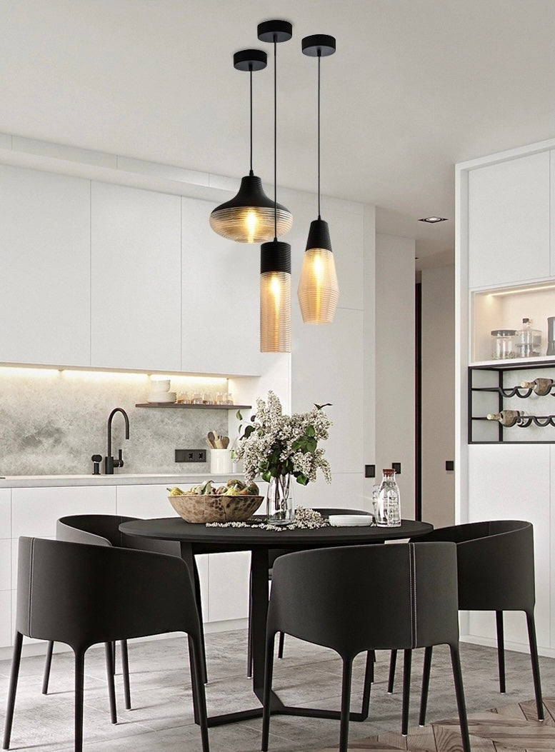 Apera Hand-Blown Glass Pendant Light