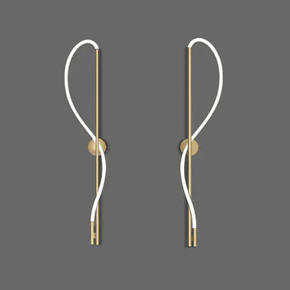 Leto Wall Lamp