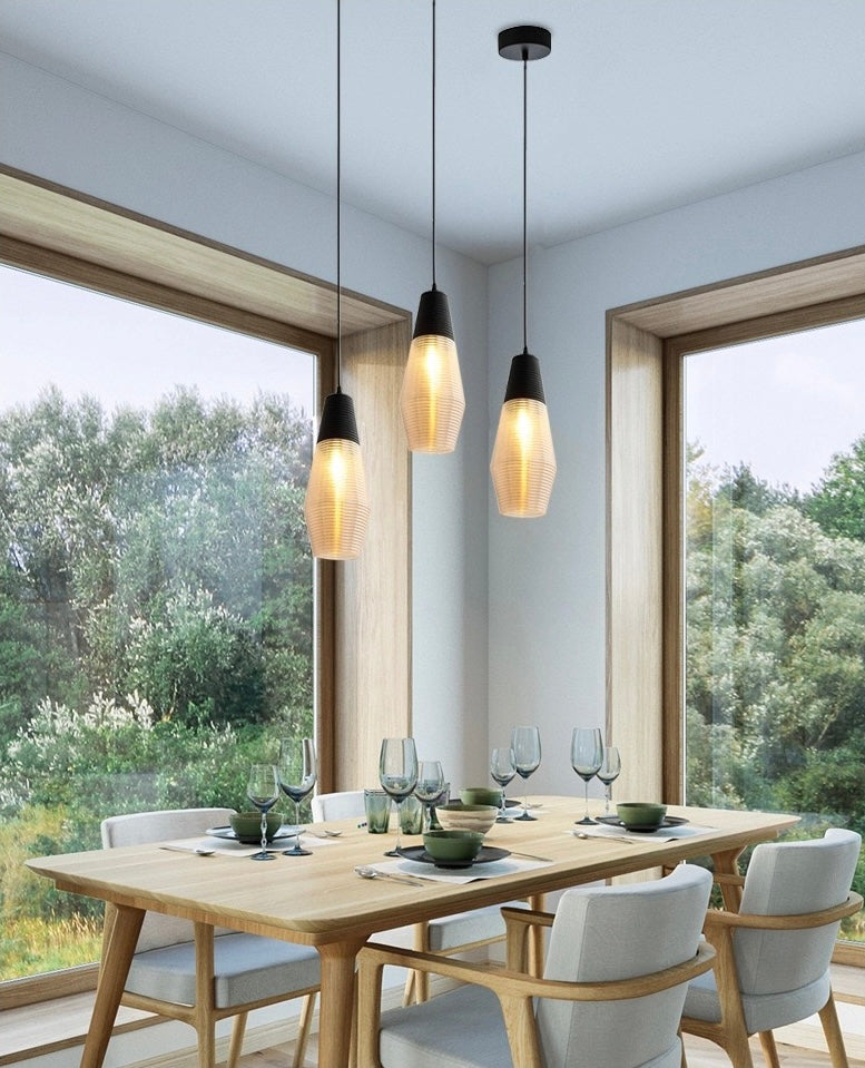 Apera Hand-Blown Glass Pendant Light