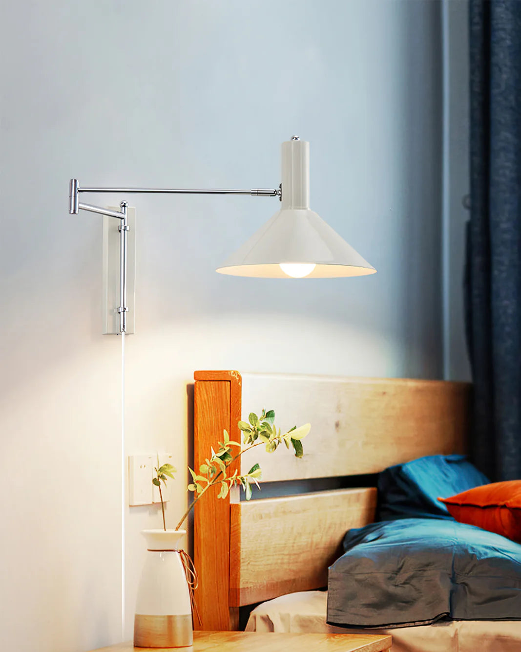 Anvia Adjustable Plug-In Wall Lamp