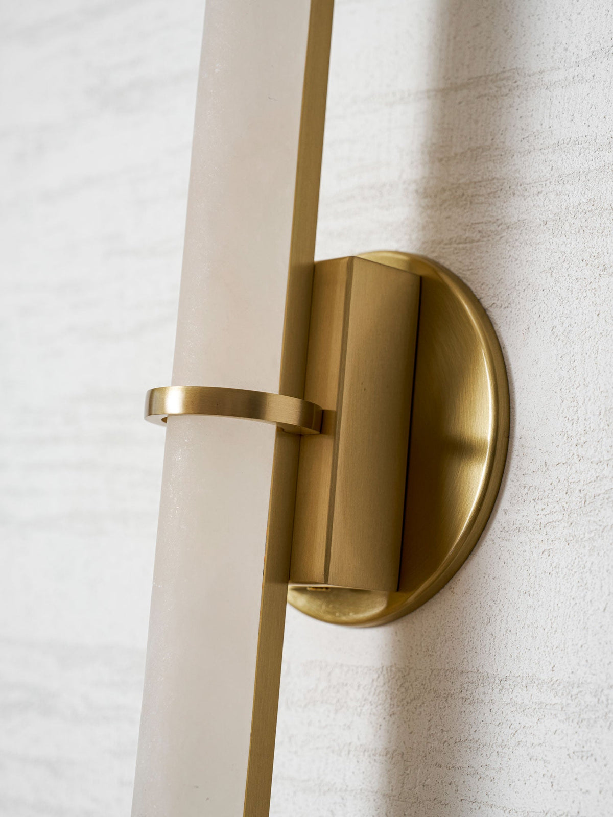 Aluna Alabaster Bar Wall Light