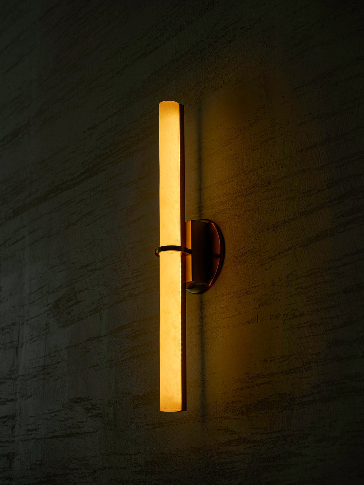 Aluna Alabaster Bar Wall Light