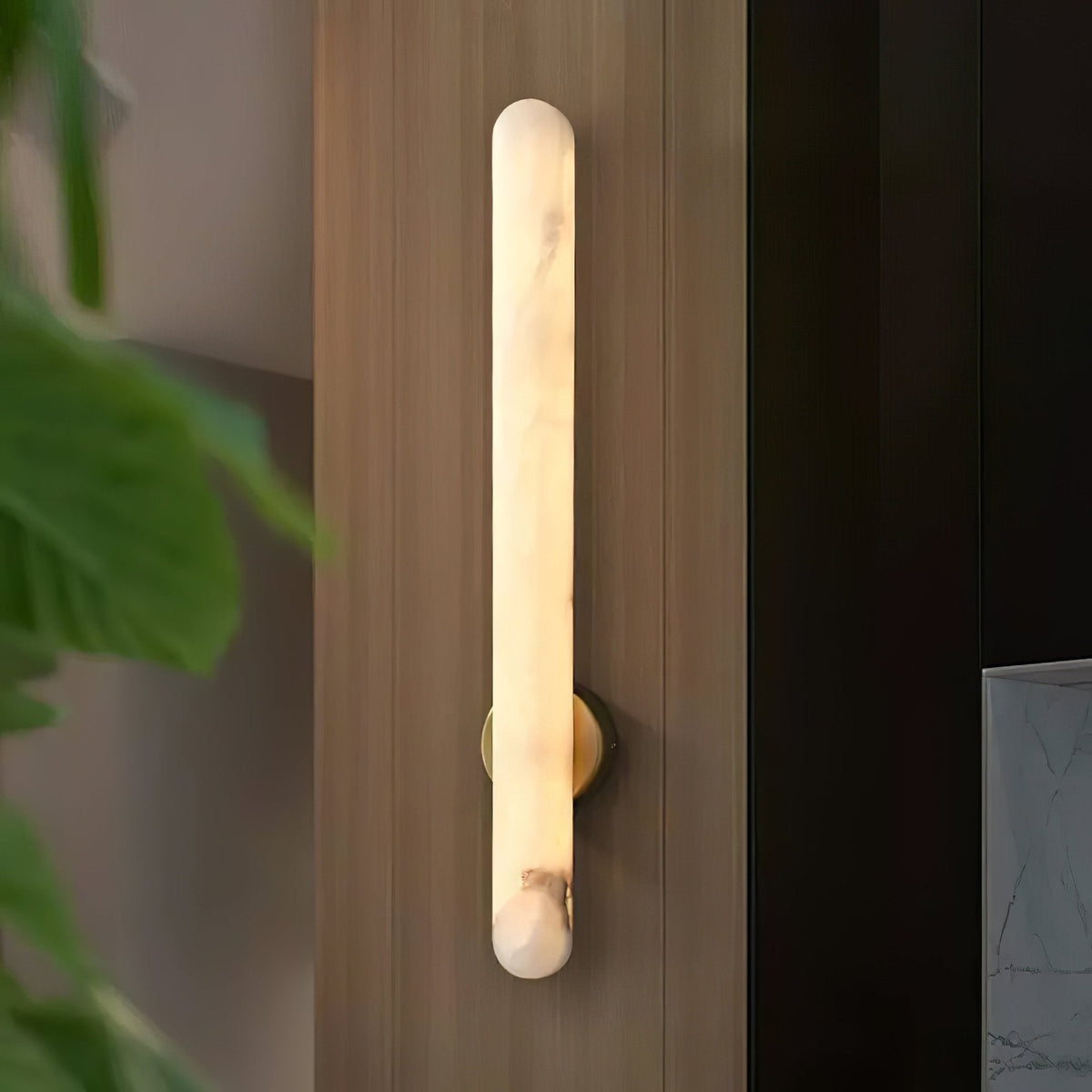 Alunari Alabaster Wall Sconce