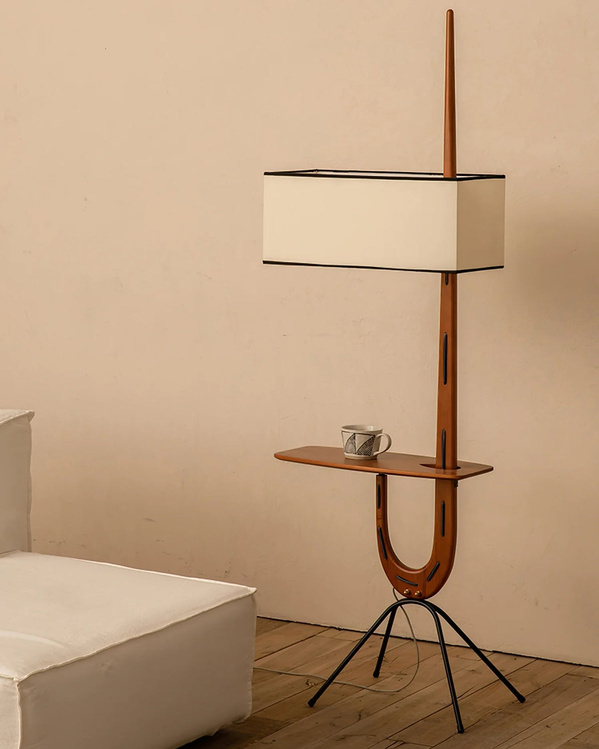 Ardent Arch Floor Lamp – detail 19