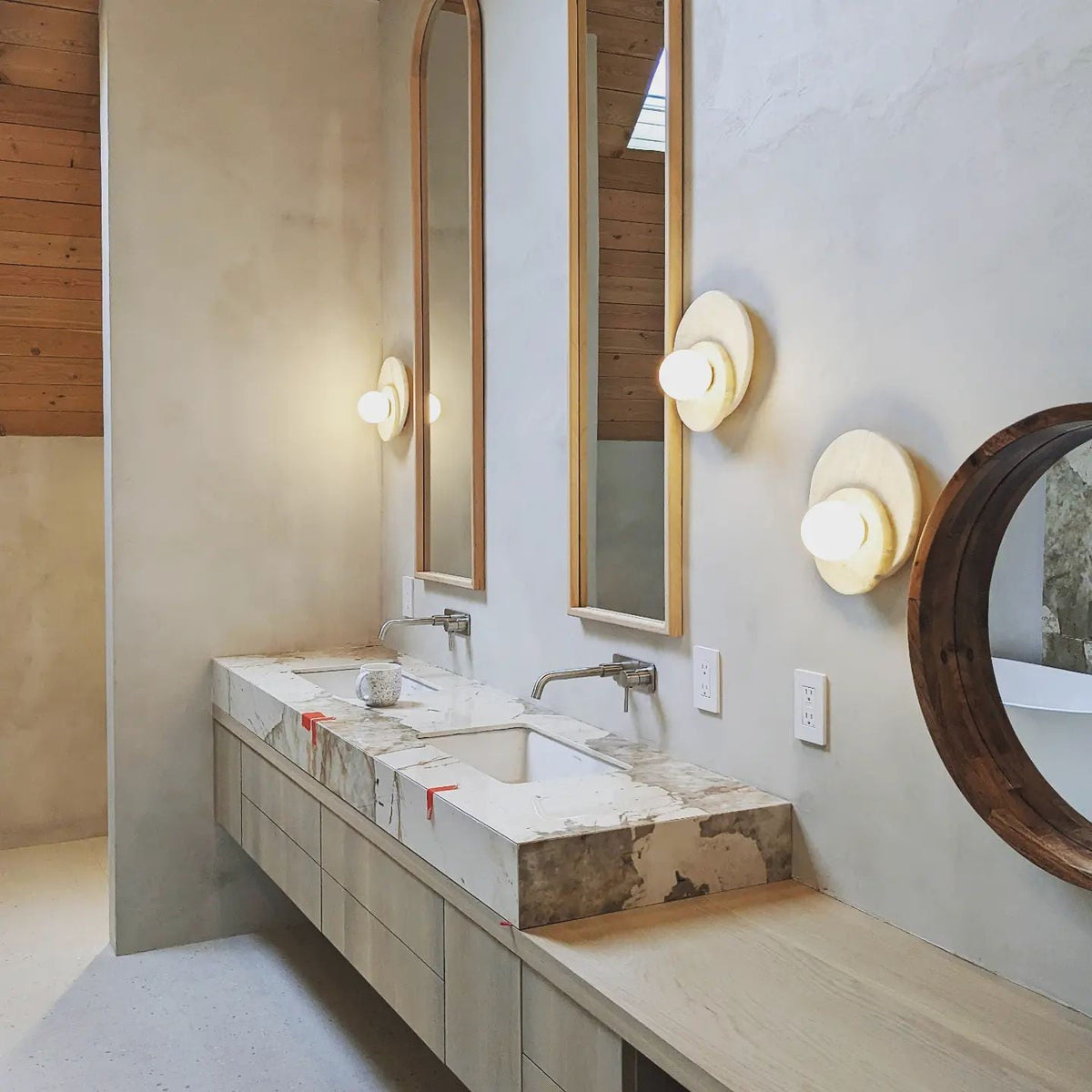 Astr Stone Alabaster Wall Lamp