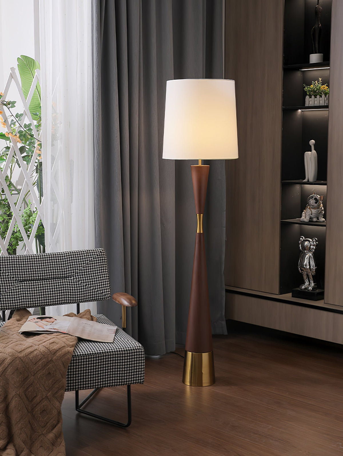 Cone Waist Floor Lamp – detail 23