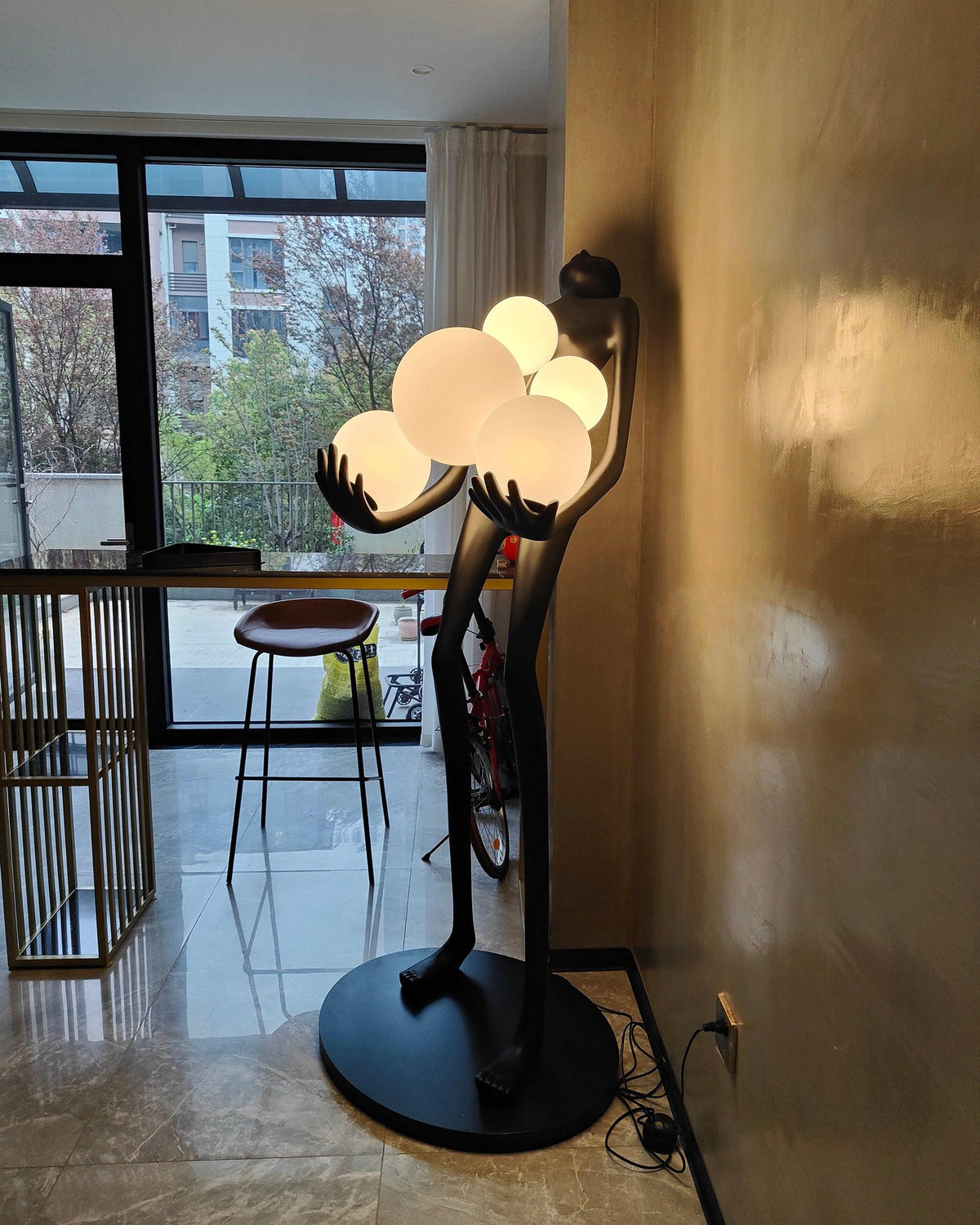 Embrace Sculpture Floor Lamp – detail 26