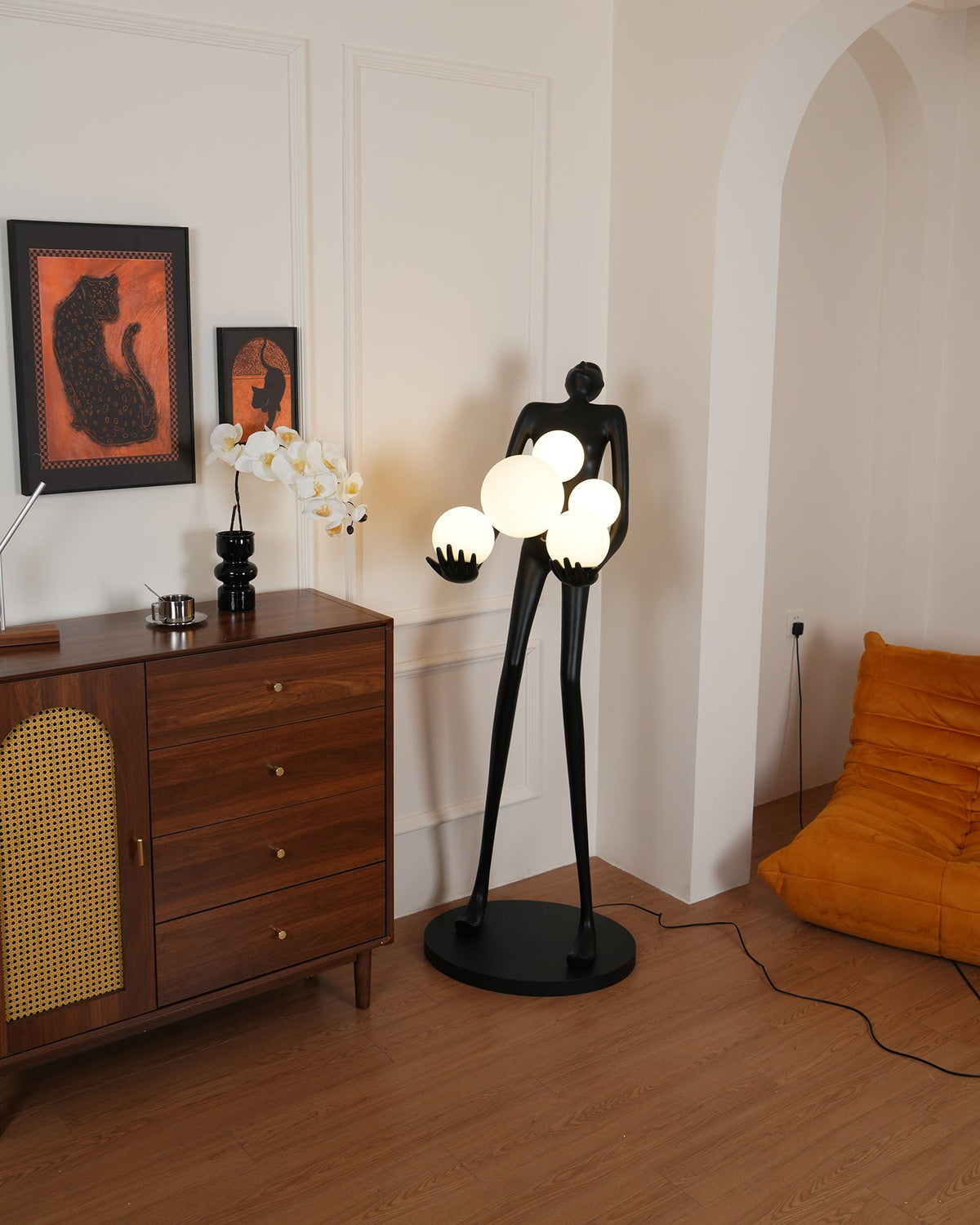 Embrace Sculpture Floor Lamp – detail 41