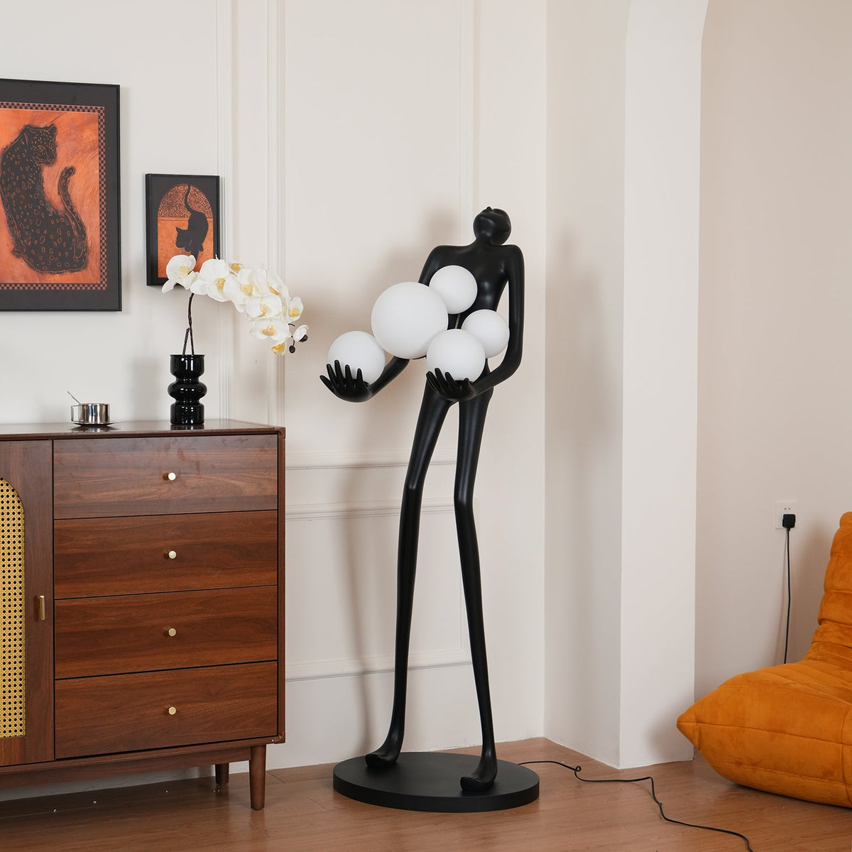 Embrace Sculpture Floor Lamp – detail 43