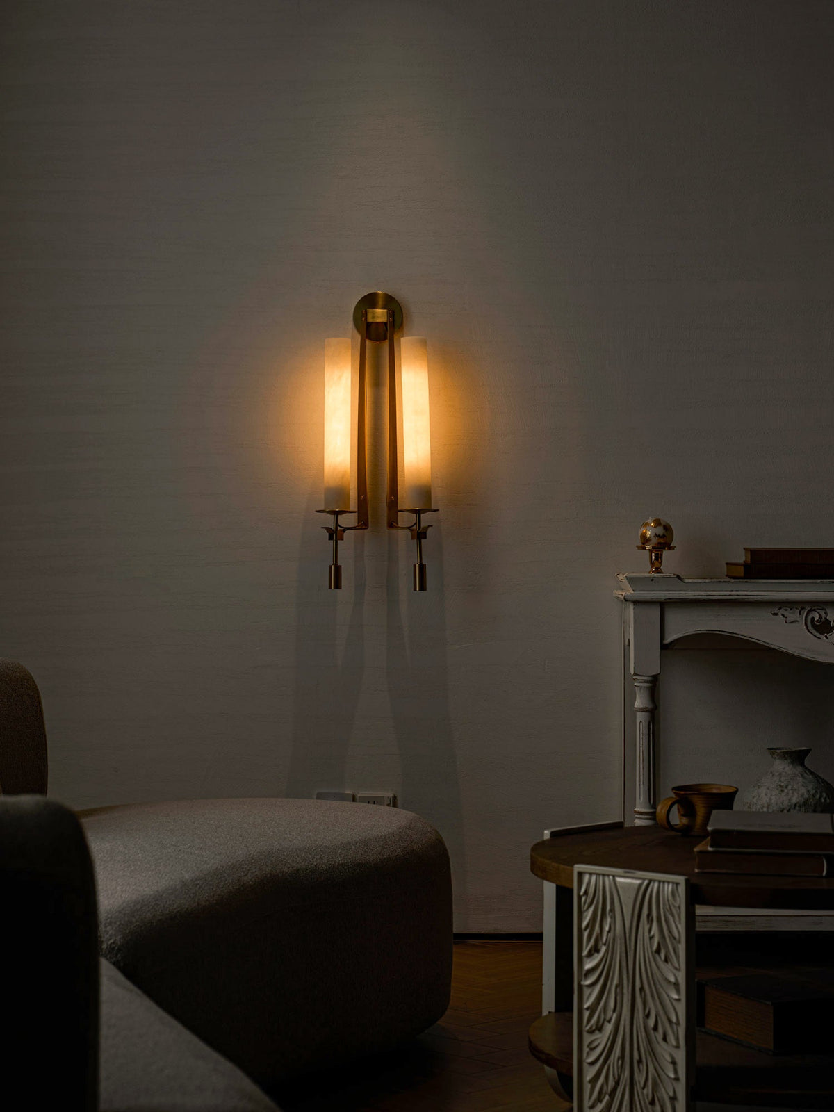 Fontanelle Alabaster Wall Lamp