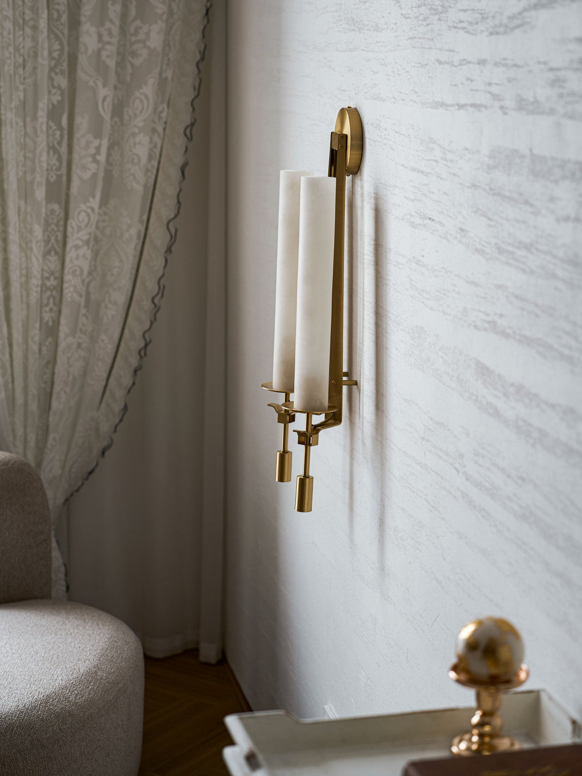 Fontanelle Alabaster Wall Lamp