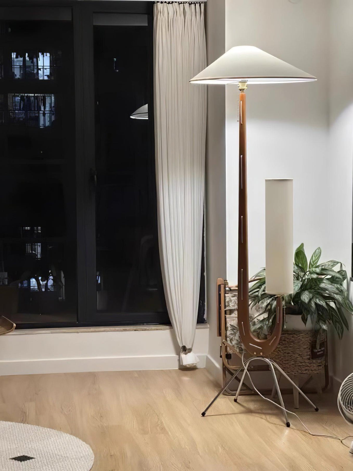 Giraffe Floor Lamp – detail 44