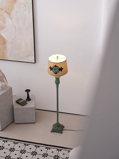 Lark Floor Lamp – detail 23