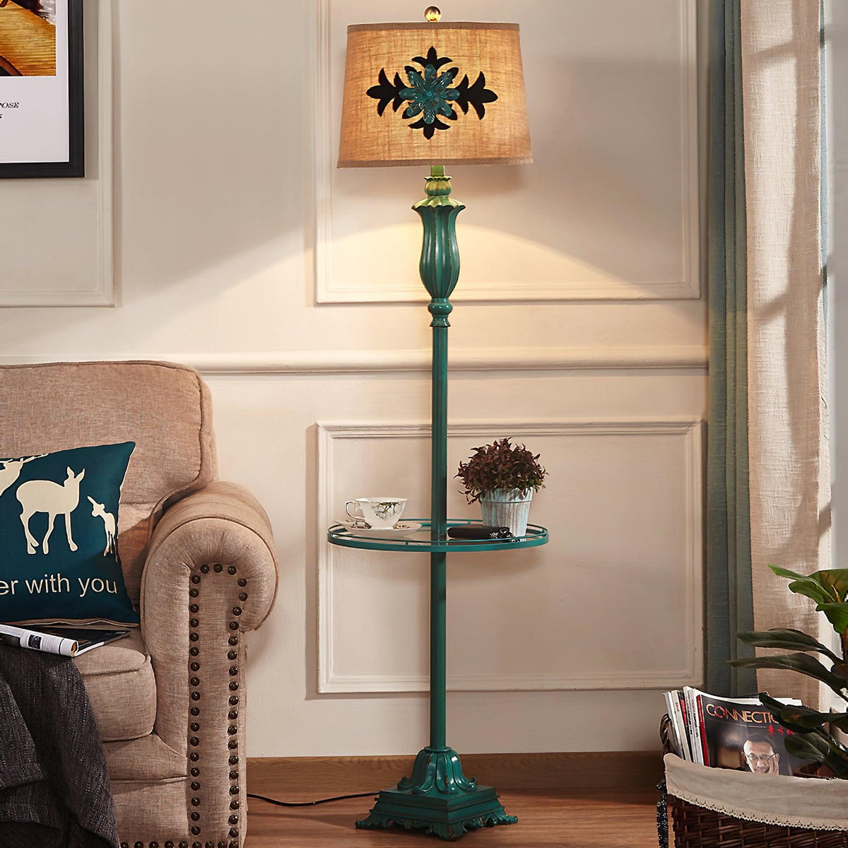 Lark Floor Lamp – detail 2