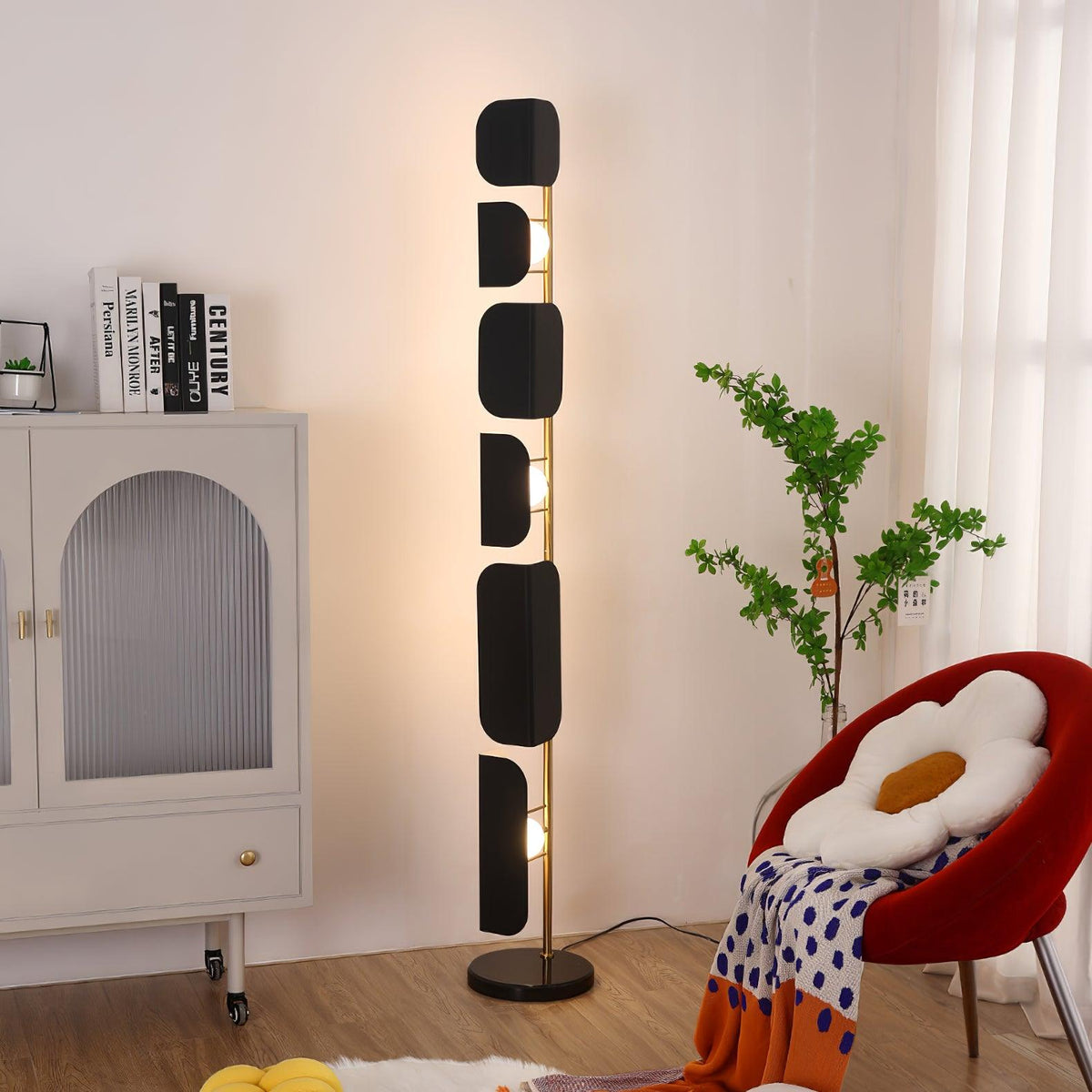 Leagan Floor Lamp – detail 2