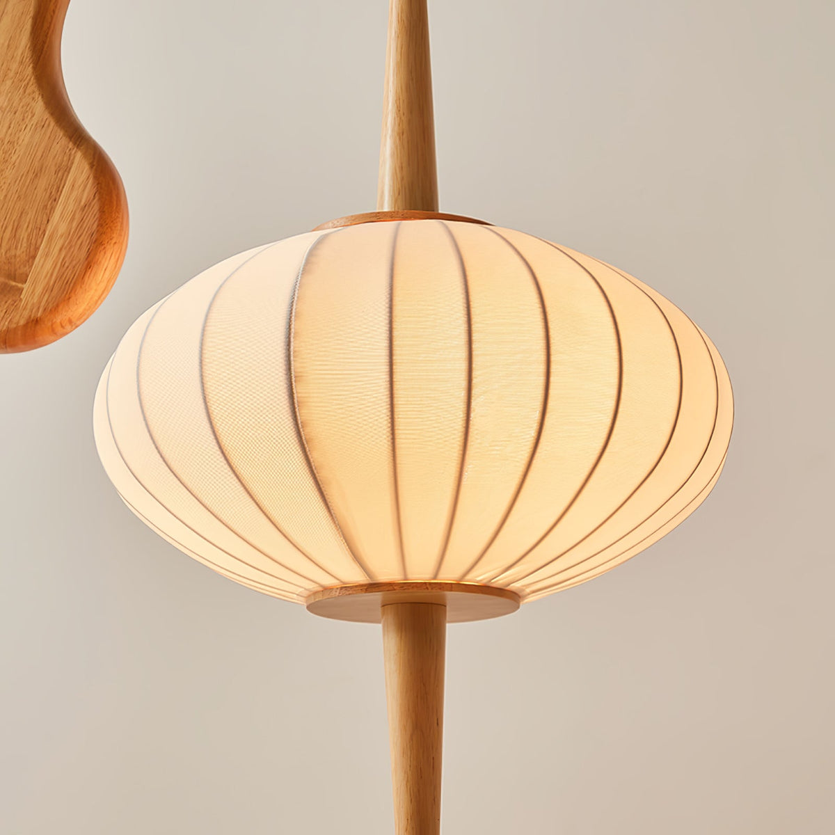 Mantis Wood Floor Lamp – detail 19
