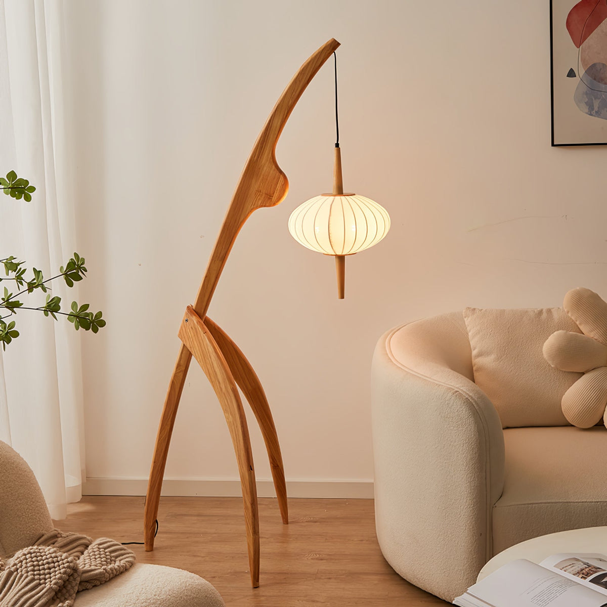 Mantis Wood Floor Lamp – detail 4