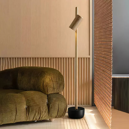 Spotlight Wood Floor Lamp – detail 3
