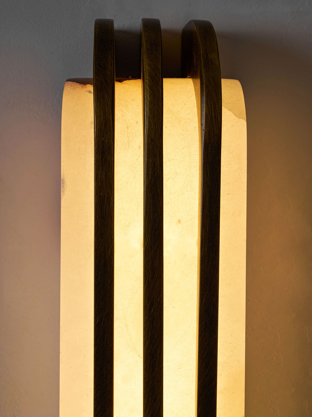 Virex Layered Alabaster Wall Light