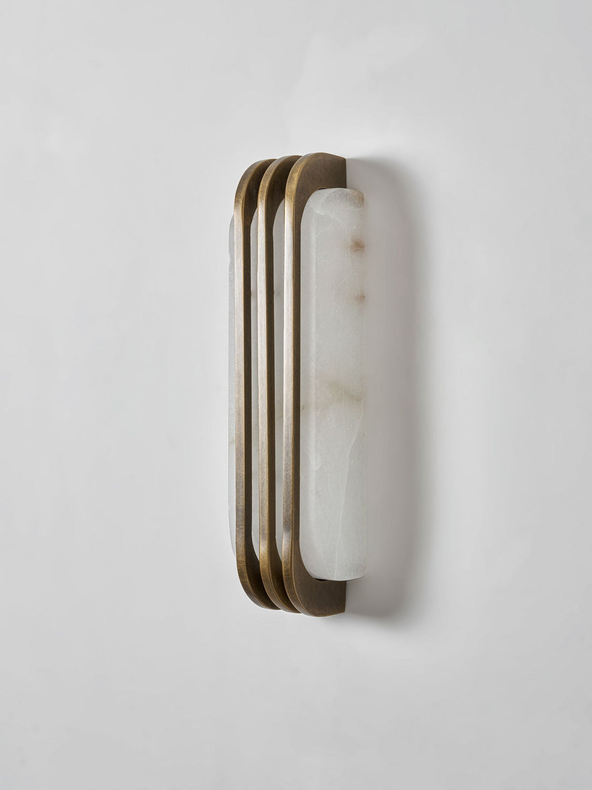 Virex Layered Alabaster Wall Light