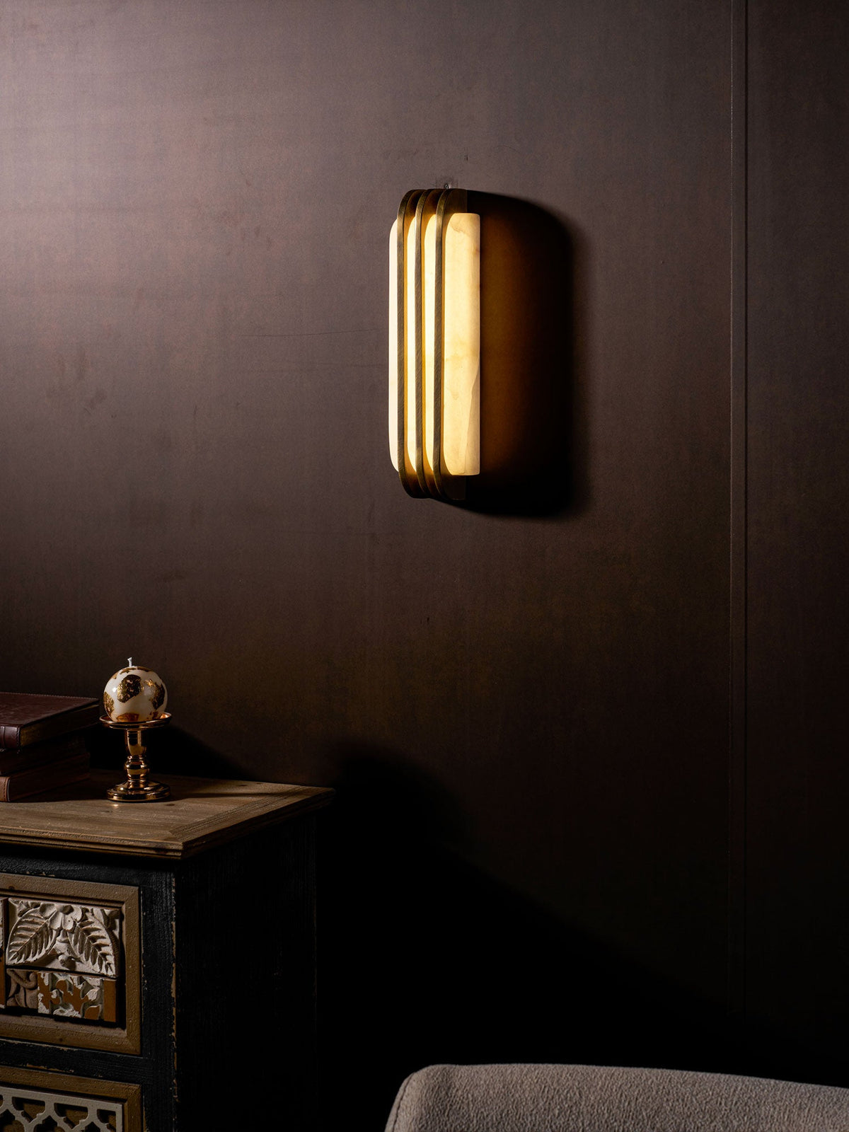 Virex Layered Alabaster Wall Light