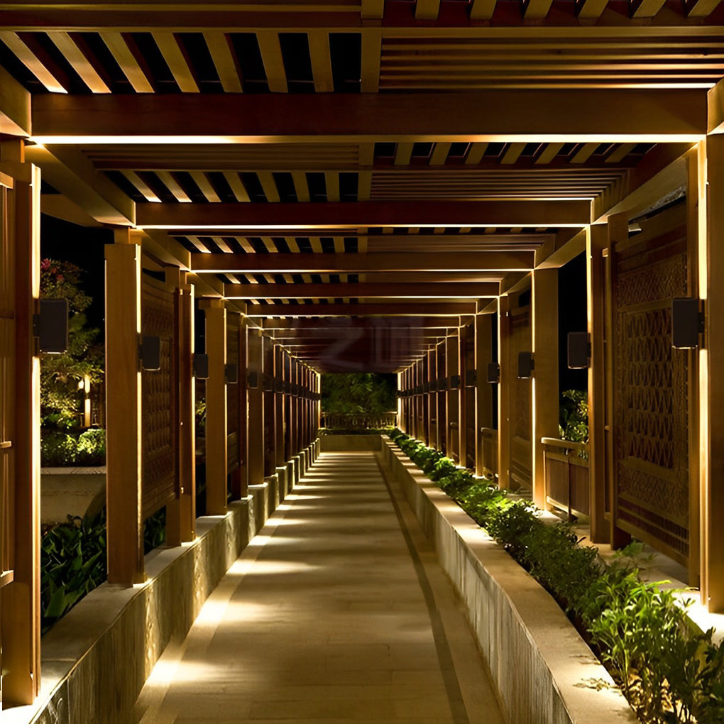 Doppio Up & Down Outdoor Wall Light