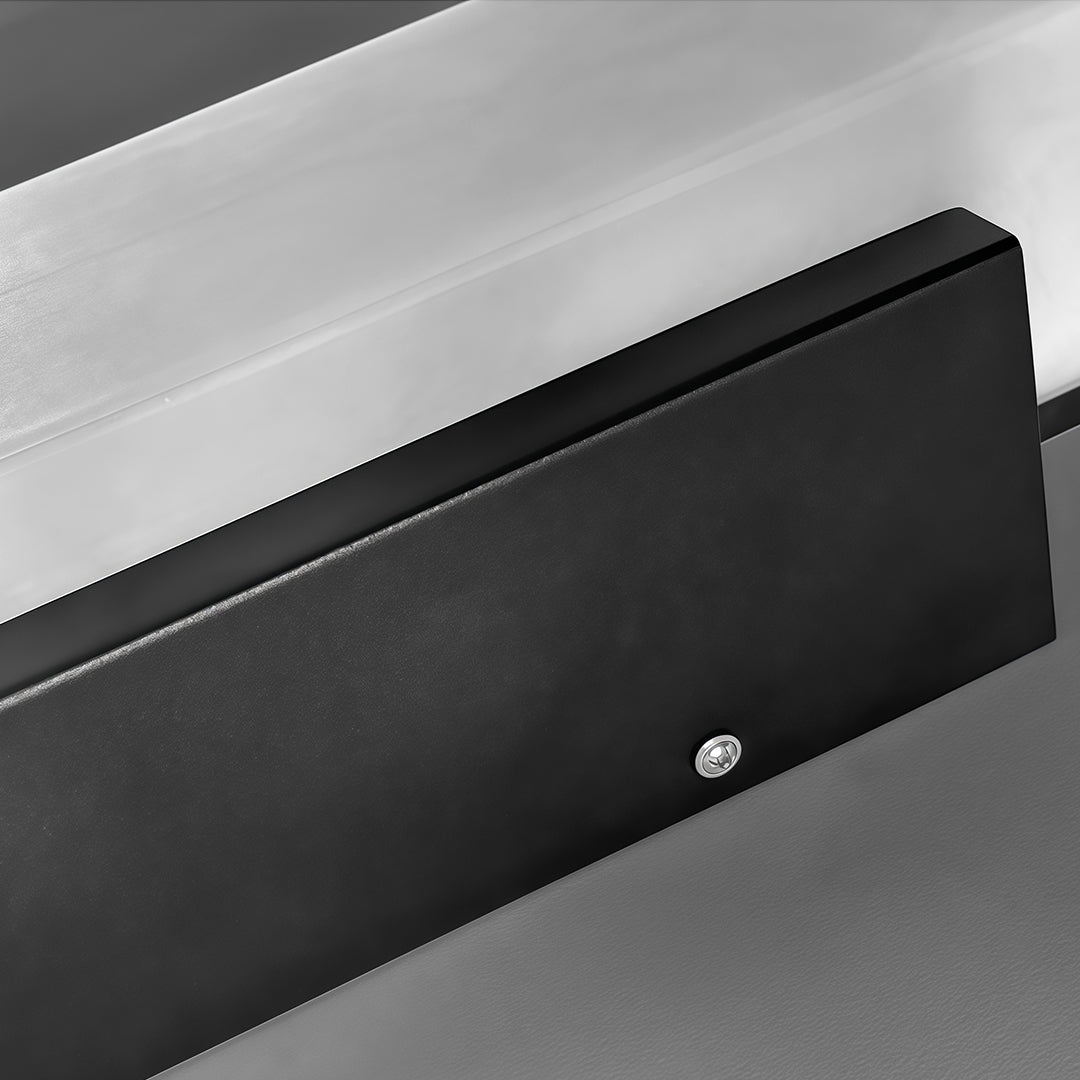 Alabastro Faux-Marble Linear Outdoor Wall Light
