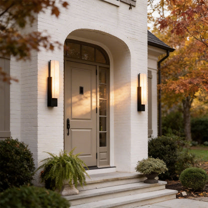 Sentinella Slim Outdoor Marble-Effect Wall Light