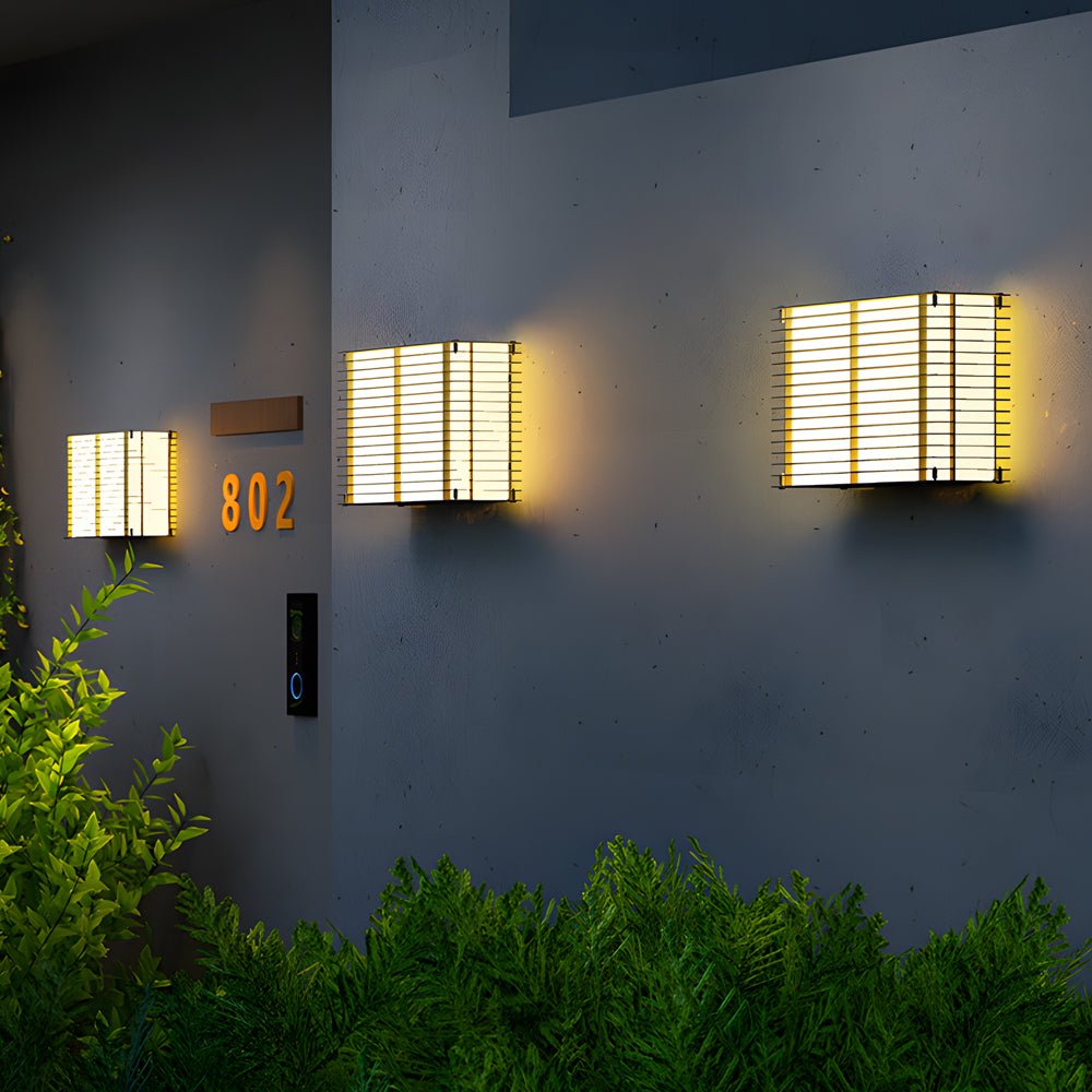 Persiana Louvered Outdoor Wall Light